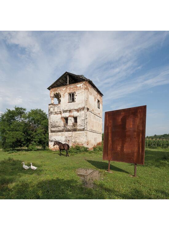 Copertă produs Cule. Casele fortificate &icirc;ntre fală și ruină / Fortified houses between glory and ruin - gallery big 4
