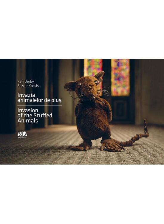 Copertă produs Invazia animalelor de pluș - Invasion of the Stuffed Animals (ediție bilingvă) - gallery big 1