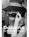 Copertă produs Doamna cu ochelari negri - thumb 1
