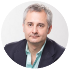 Fotografie autor Albert-L&aacute;szl&oacute; Barab&aacute;si