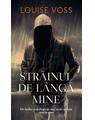 Copertă produs Străinul de l&acirc;ngă mine - thumb 1