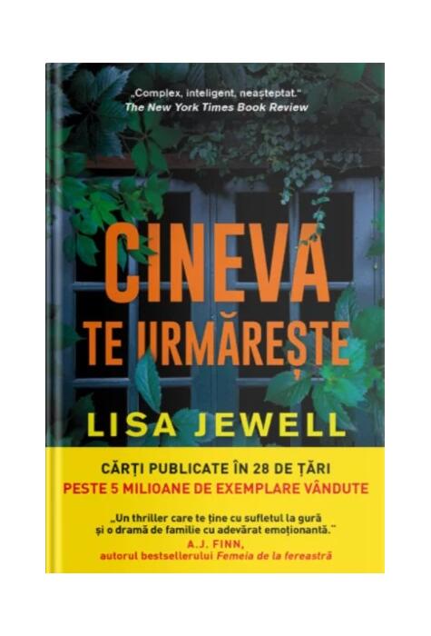 Copertă produs Cineva te urmărește