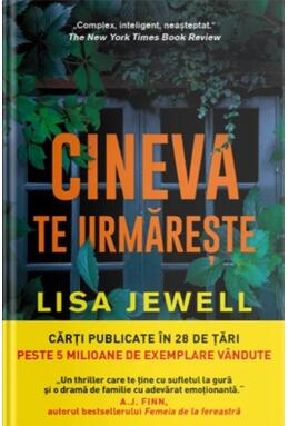 Copertă produs Cineva te urmărește