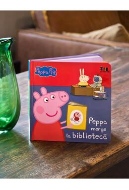 Copertă produs Peppa Pig: Peppa merge la bibliotecă