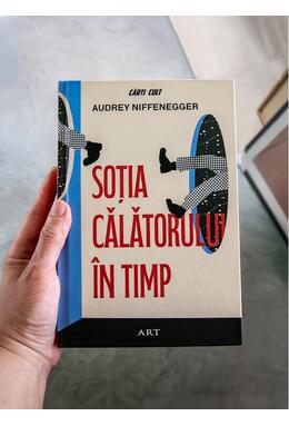 Copertă produs Soţia călătorului &icirc;n timp