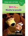 Copertă produs Masha și Ursul. Masha la școală (Nivelul 2 Carte cu majuscule) - thumb 1