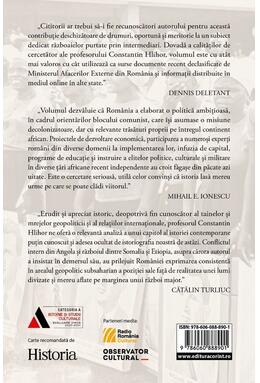 Copertă produs Cu m&acirc;inile altora